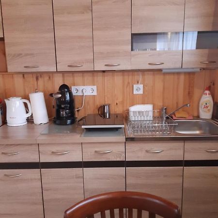 Matyas Apartman Tard Eksteriør billede